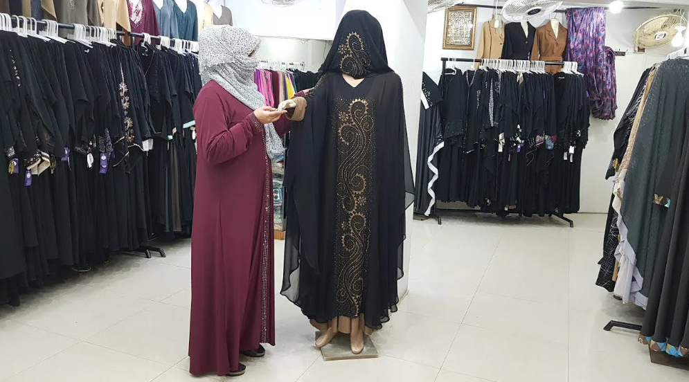 The Beauty of Modest Fashion: Elevate Your Wardrobe with Taj Quran
